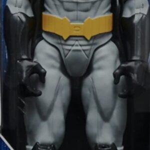 Action figure di Batman da 30 cm prodotta da Spin Master per la linea ufficiale DC Comics.